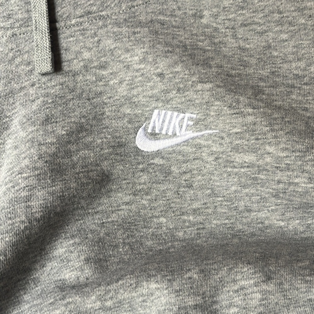 Nike unisex grey hoodie amazing condition - Picture 2 of 4